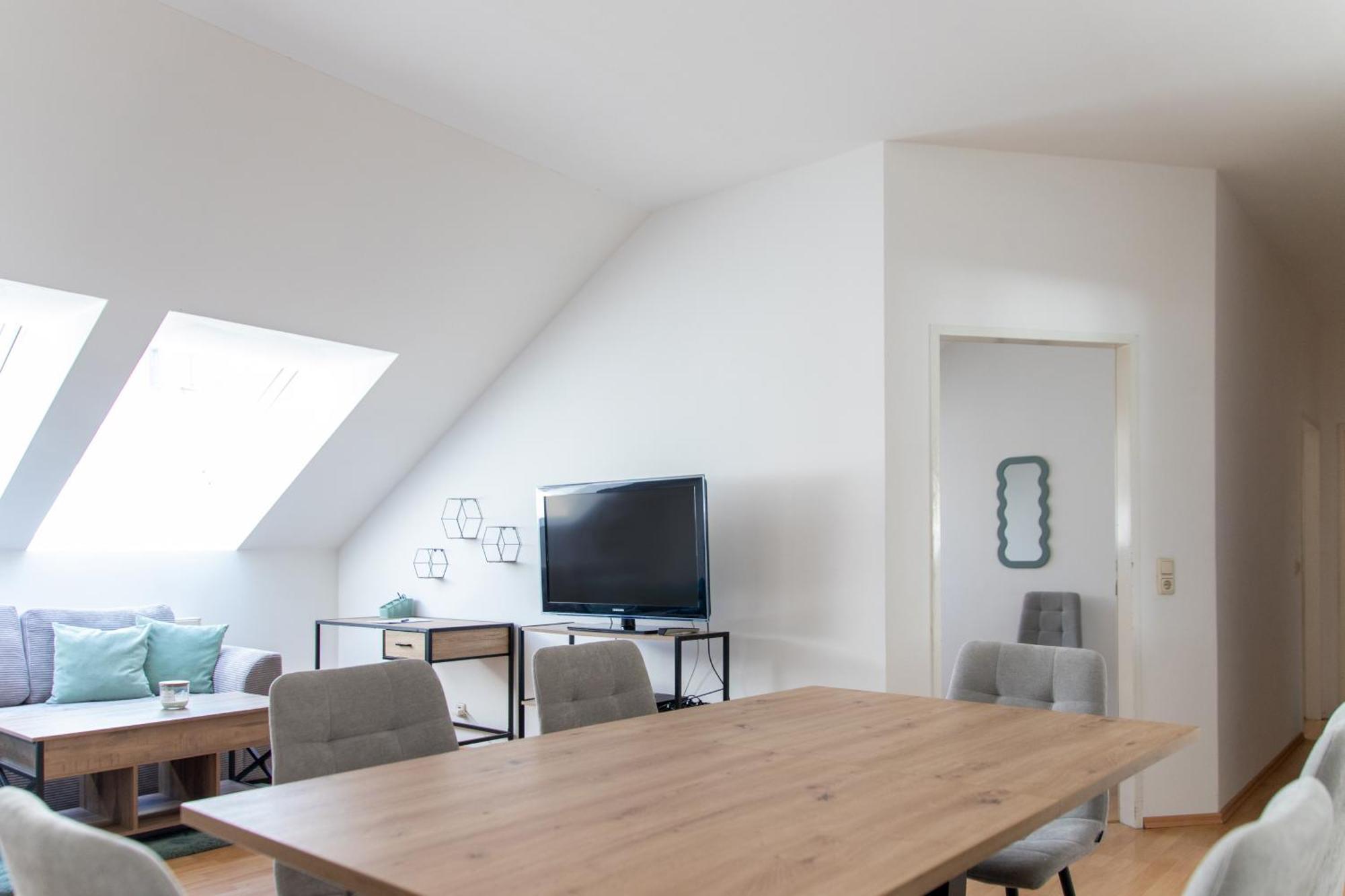 Schoene Mit Parkplatz Im Zentrum Von Apartamento