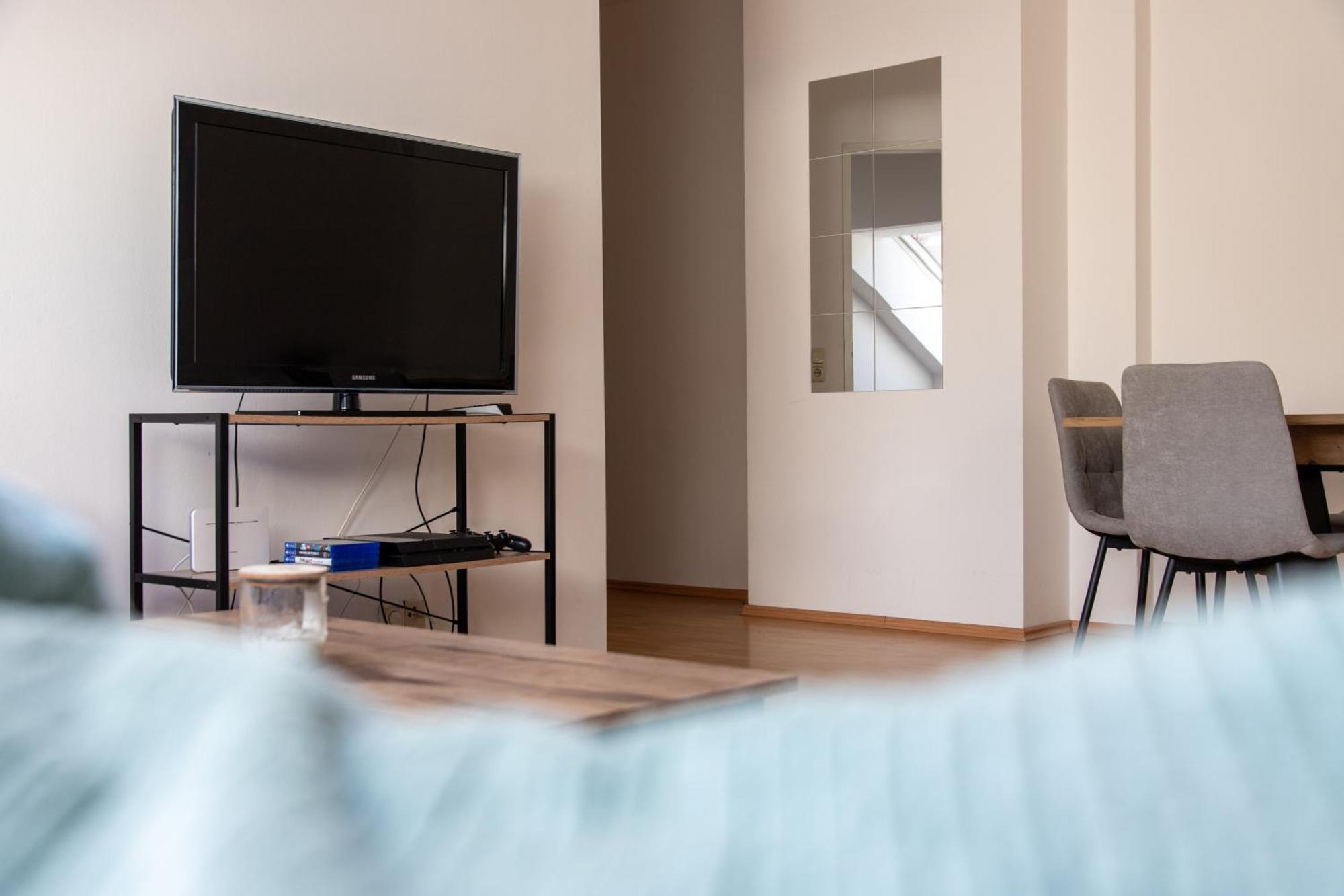 Schoene Mit Parkplatz Im Zentrum Von Apartamento