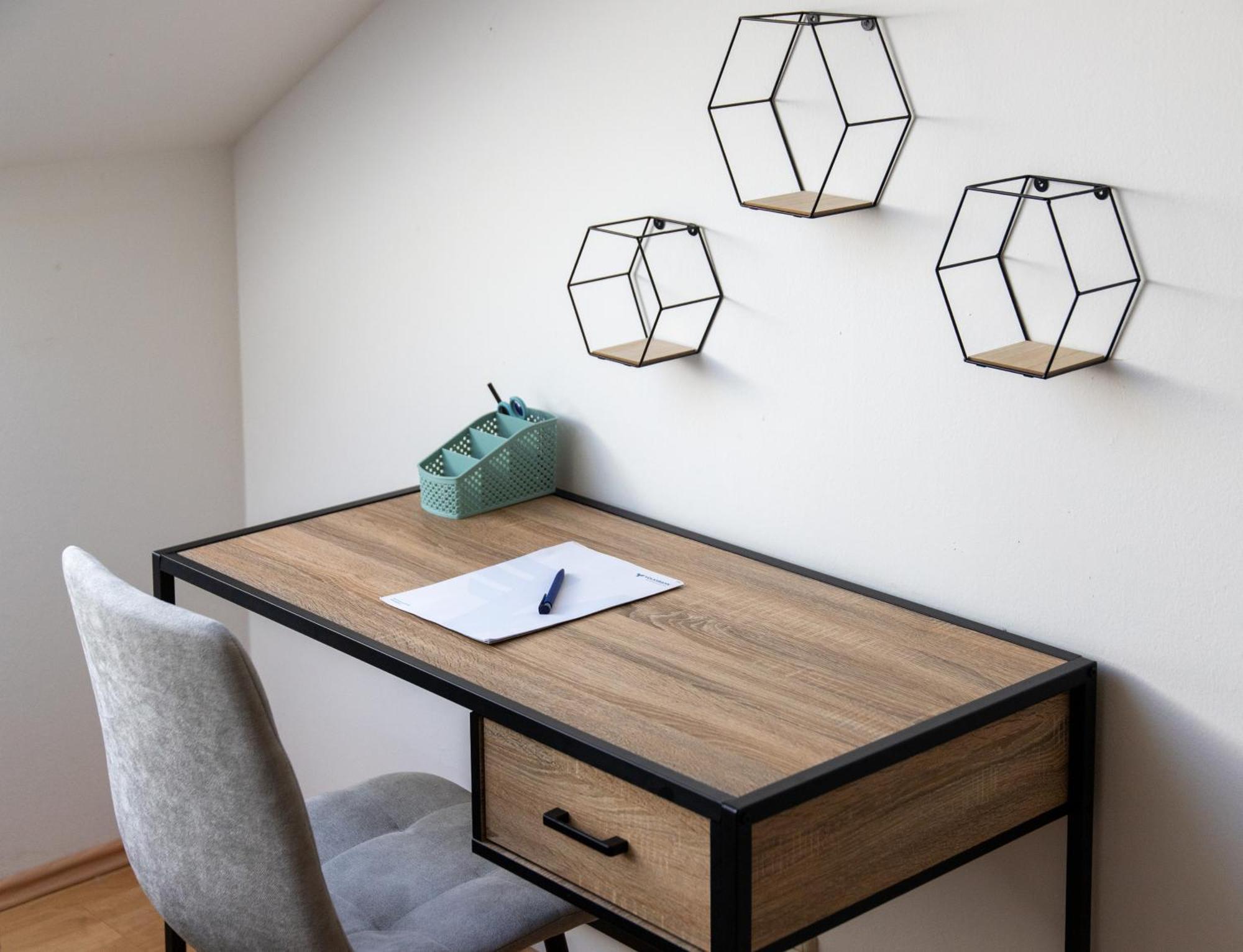 Apartamento Schoene Mit Parkplatz Im Zentrum Von *